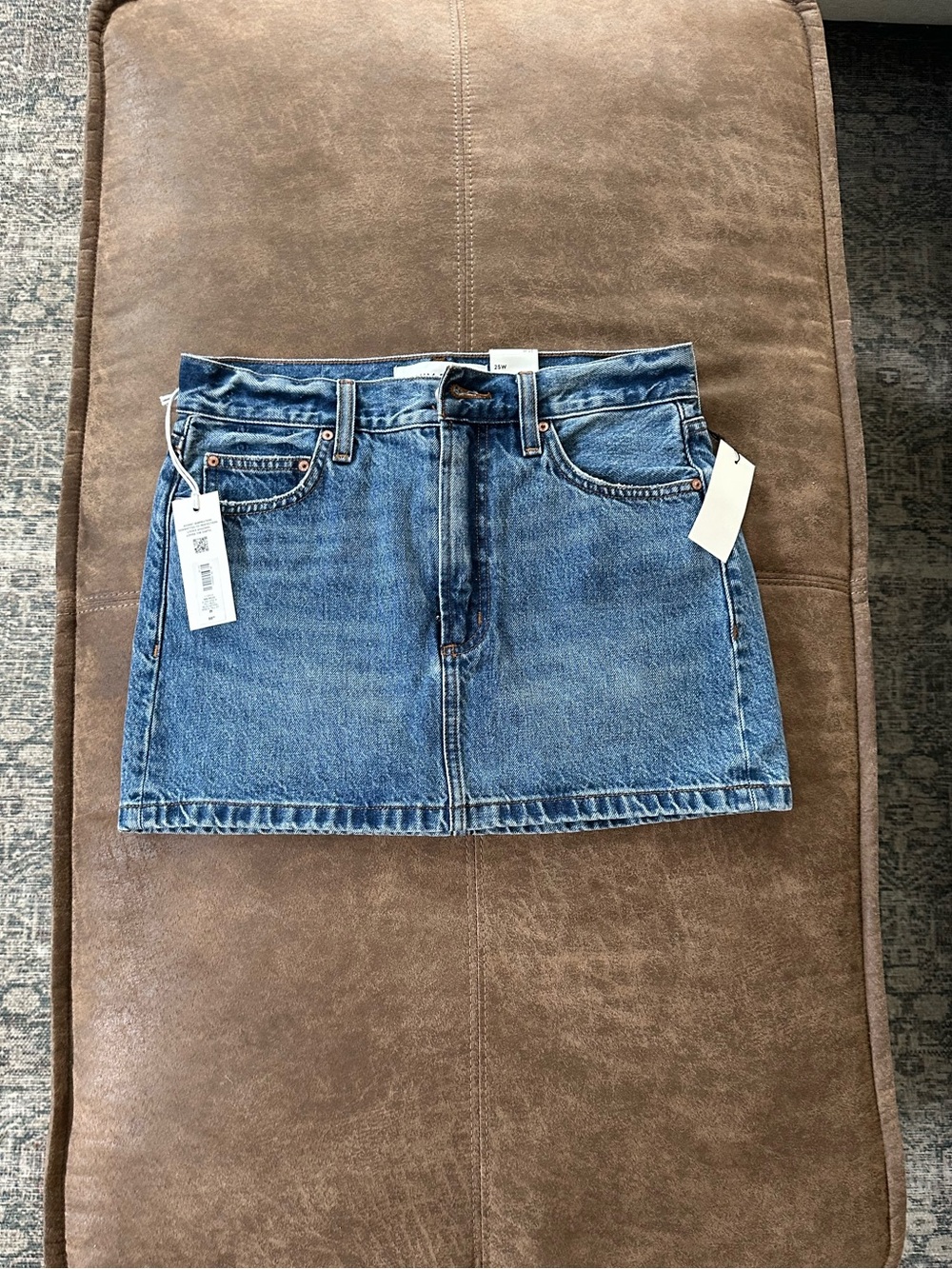 Aritzia Denim Forum 90s Ricci Skirt